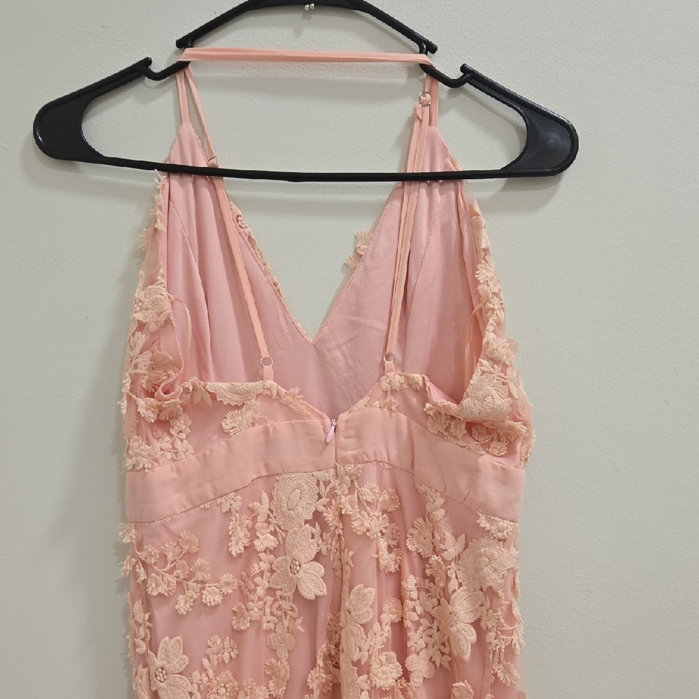 Fashion Nova Peach Floral Lace Wedding Dress **NWOT** - Picture 7 of 14